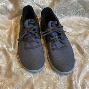 NWOT Nike - NikeFlex Gray Training Shoes - Sz 10.5